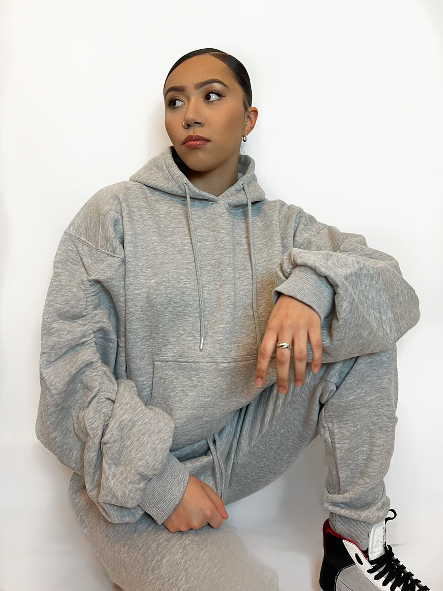 Gina grey ruched oversized hoodie and joggers set – Oh She Cute